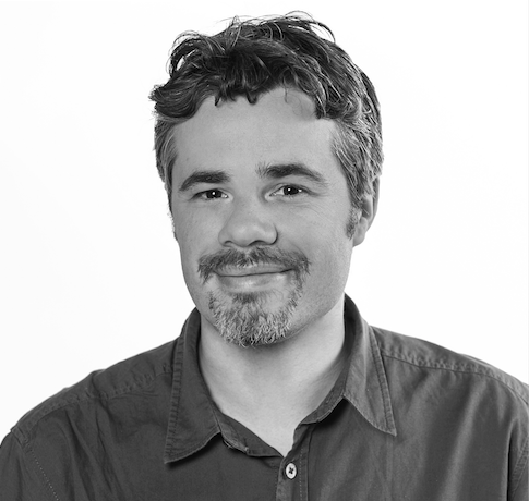 Dan Savery Raz - headshot